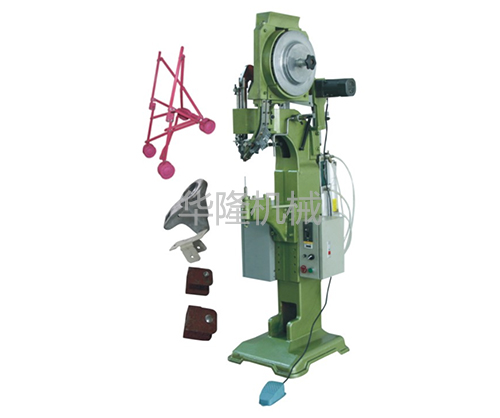 小型铆钉机